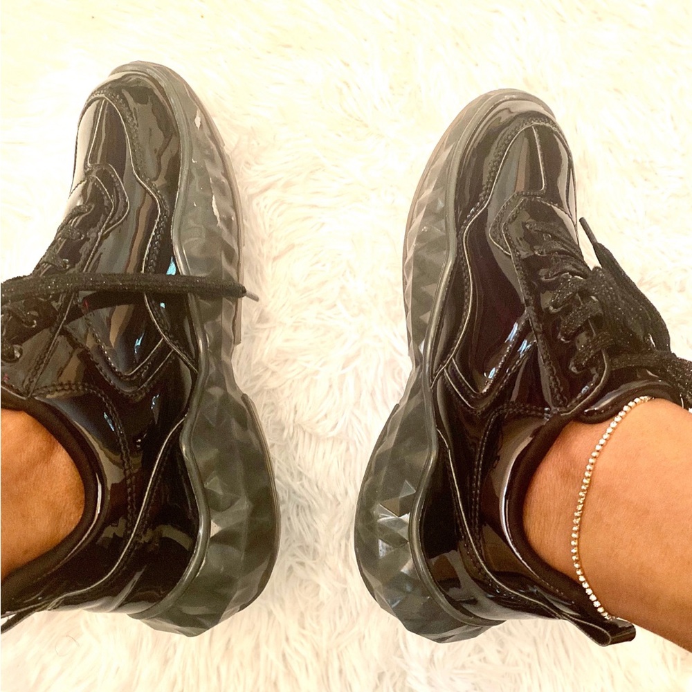 Translucent geometrical sneakers ( black)